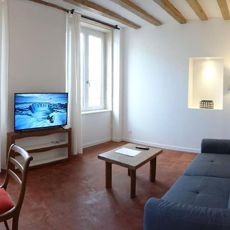 T2 Tout Equipe Au Beau Milieu Du Centre Historique Apartment Villefranche-sur-Saone Exterior photo